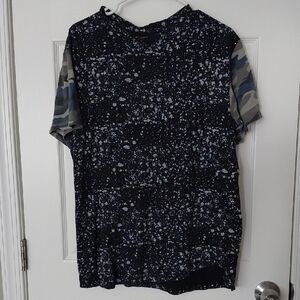 Rolling Paper Brand XL  Spatter Back And Grey With Camo Sleeves T-shirt